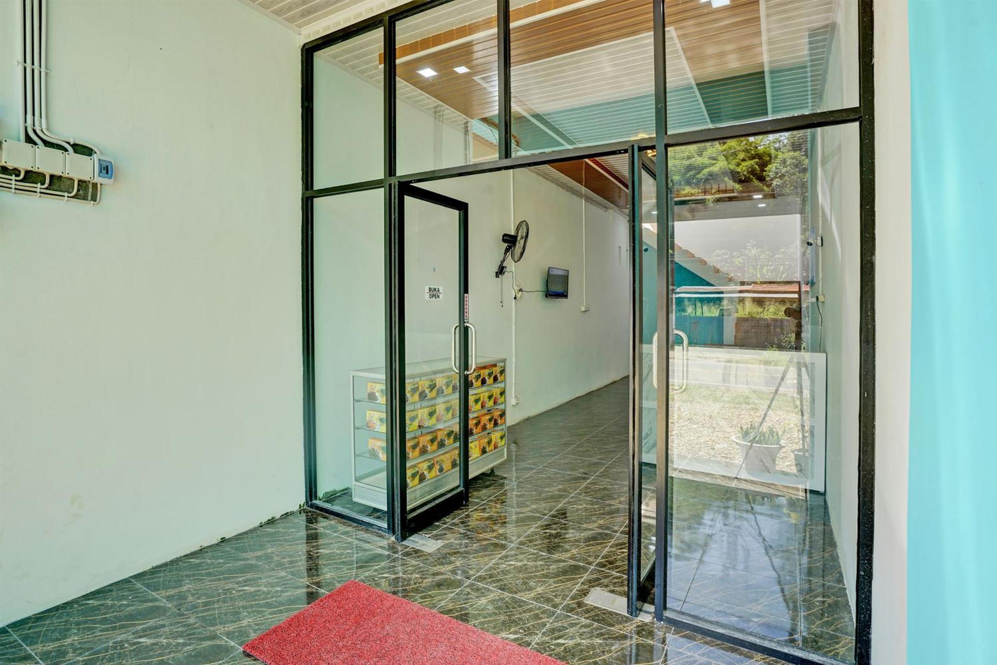 Oyo 92700 D' Ngalau Residence Syariah Payakumbuh Exteriér fotografie